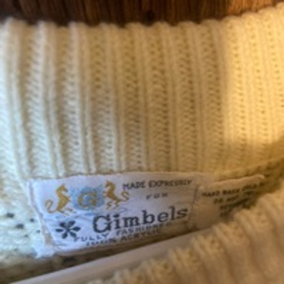 Vintage Gimbels Cream Cable Knit Sweater Size S - Picture 2 of 4
